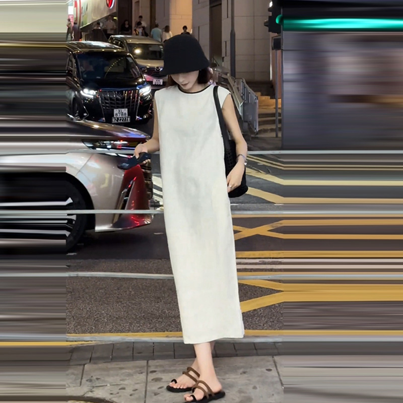 法式气质圆领无袖连衣裙