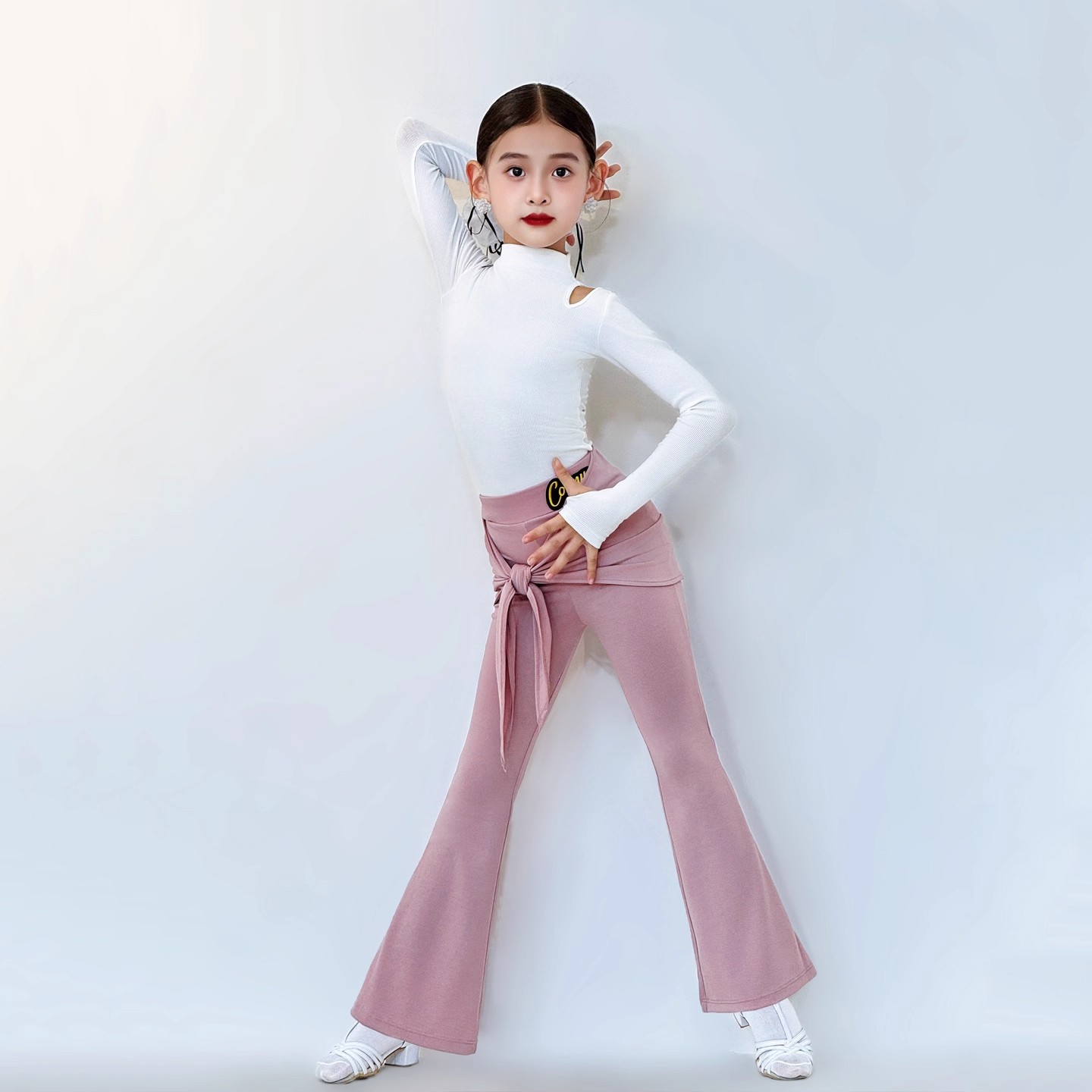 冬季女童拉丁长袖臀巾长裤套装