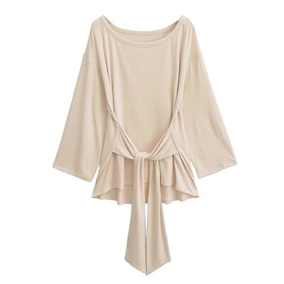 斜领露肩长袖上衣Slanted collar off shoulder long sleeved top