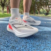 飞电5CHALLENGER 男款 减震防滑 跑步鞋 标准白 低帮 LiNing李宁