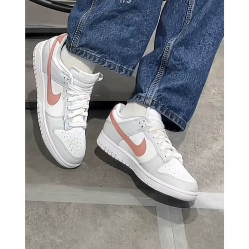 Nike Dunk Low Retro 低帮 板鞋 男女同款 白红色