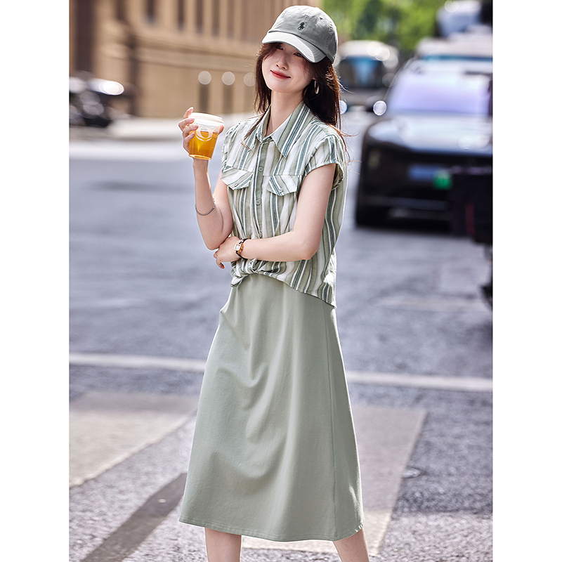 苏醒的乐园夏季无袖衬衣条纹翻领衬衫背心连衣裙两件套休闲套装