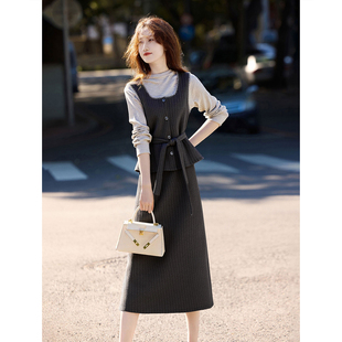 气质针织套头衫 秋冬时尚 慵懒马甲半裙三件套 乐园名媛套装 苏醒