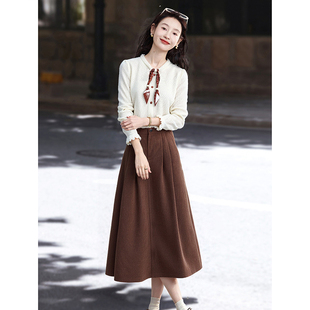 苏醒的乐园知性风两件套秋冬蕾丝磨毛长袖花边衬衫A字半裙套装