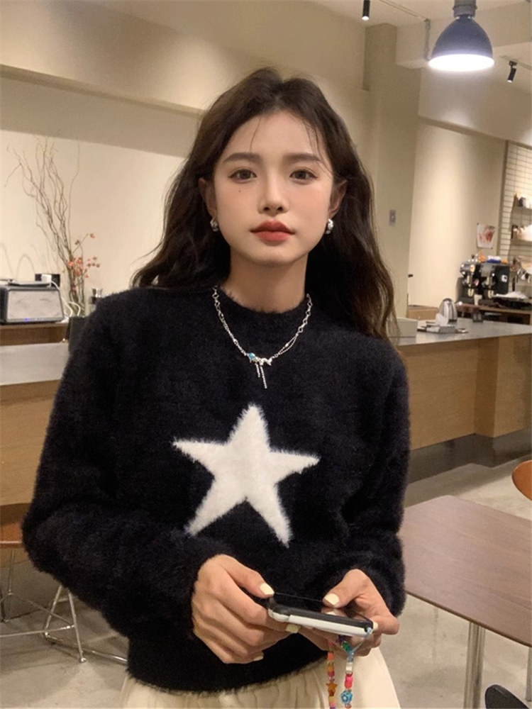 가을과 겨울 부드럽고 밀랍인 짧은 모헤어 게으른 스타일 니트 외부 탑 여성용 블랙 스타 자수 풀오버 스웨터
