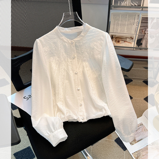 长袖正肩立领衬衫天丝蕾丝边小衫女2026早春新款今年流行的短上衣