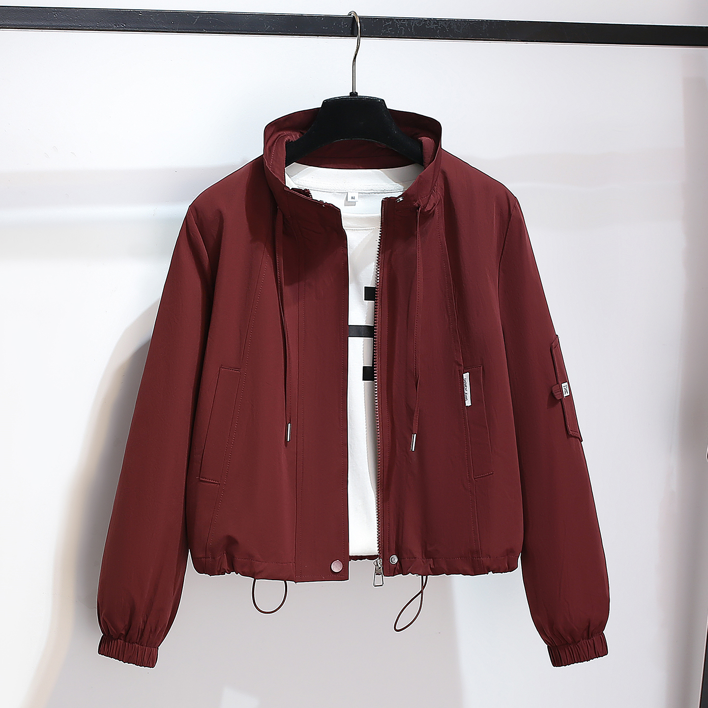 酒红色立领冲锋棒球服外套女上衣