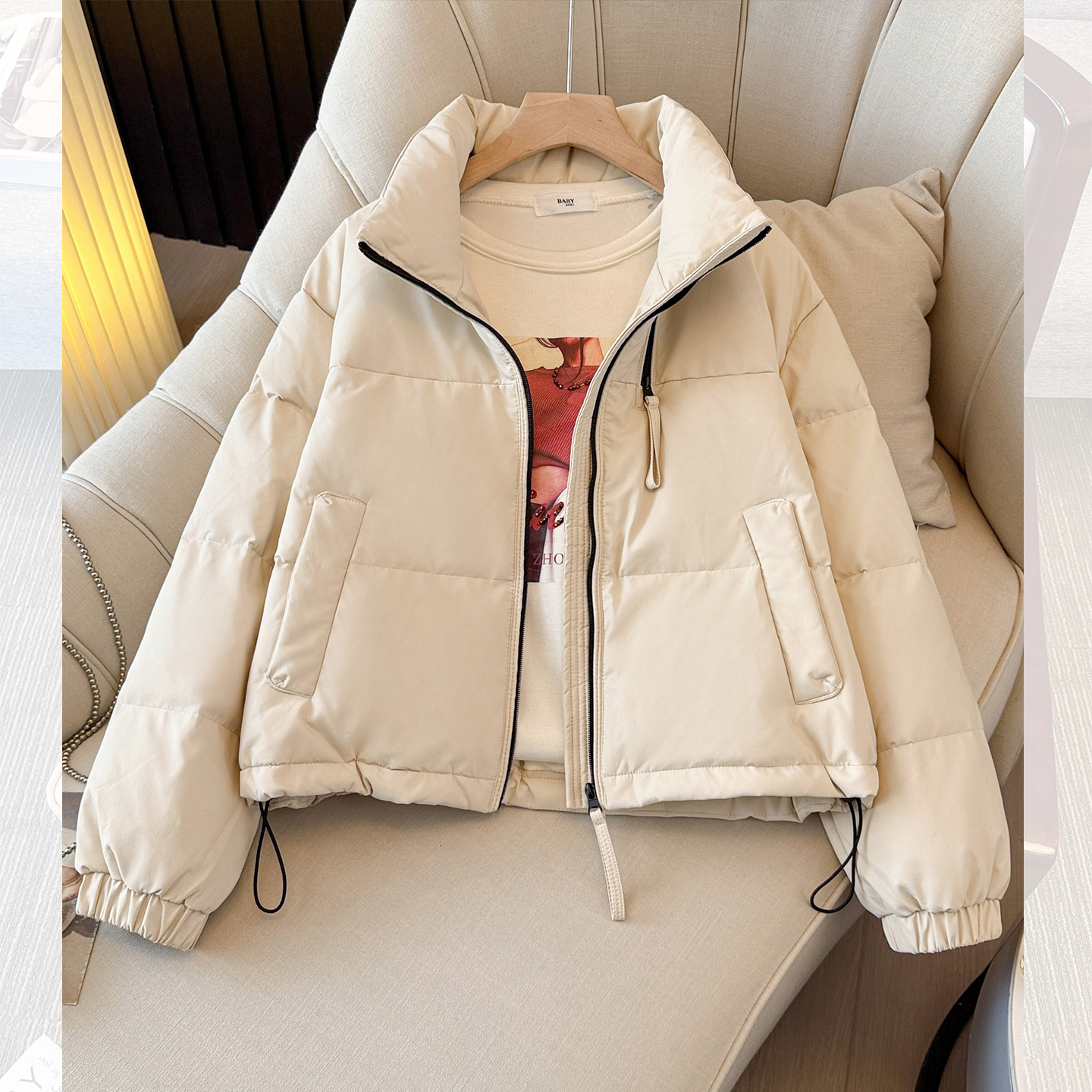 白色pu皮衣白鸭绒羽绒服女