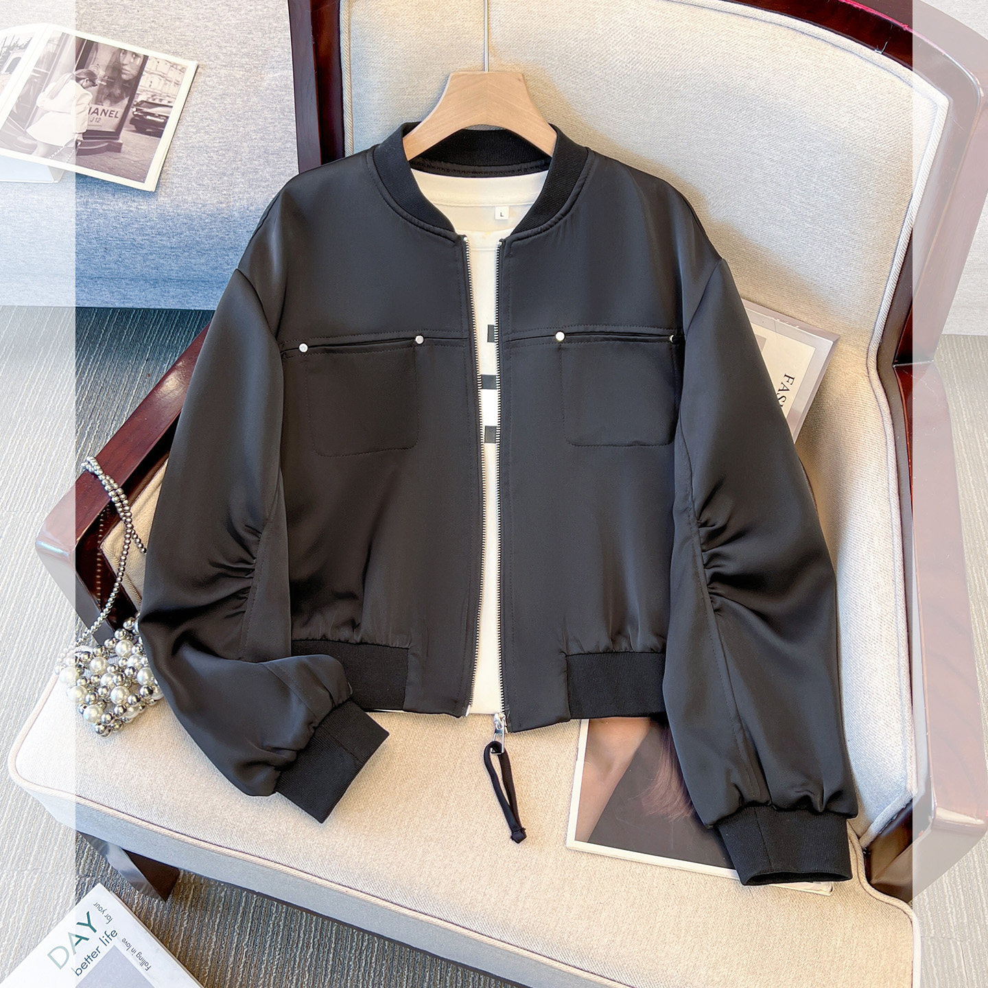 早秋美式复古黑色棒球服外套女款图片
