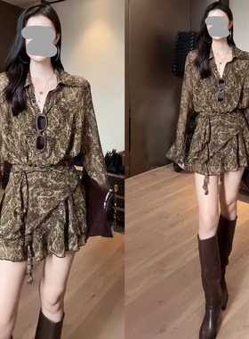 气质法式复古时尚气质长袖连衣裙女秋季新款收腰显瘦薄款短裙子潮