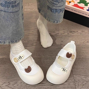 2026新款春季女童鞋子运动鞋女孩猫咪小鱼板鞋圆头学生小白鞋女款