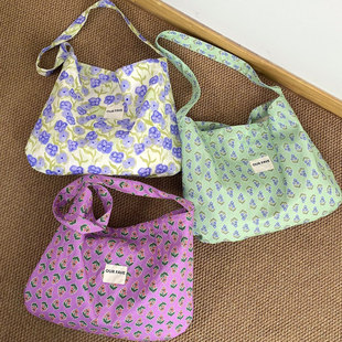 夏季新款韩系慵懒风碎花斜挎包清新百搭大容量通勤单肩轻便学生包