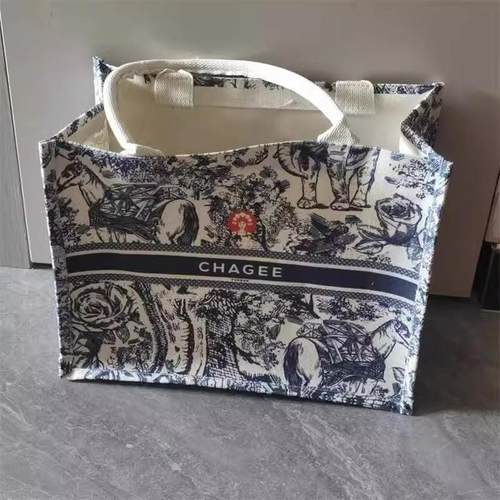 霸王茶姬限定帆布上班通勤手提袋