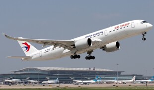 匹格中国东方航空空客A350客机3D纸模型DIY手工客机民航飞机模型