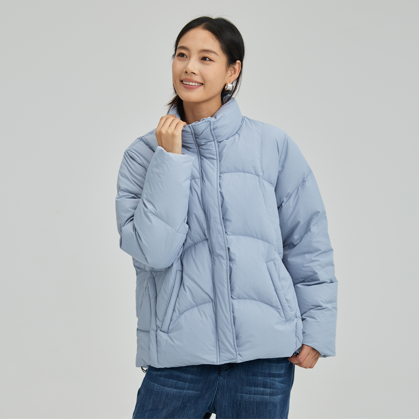 无色无味冬季短款鸭绒面包羽绒服