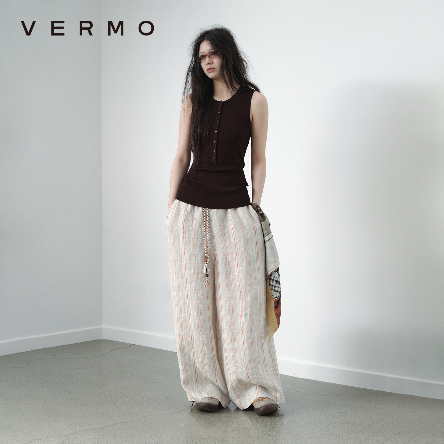VERMO亚麻提花抽绳休闲裤