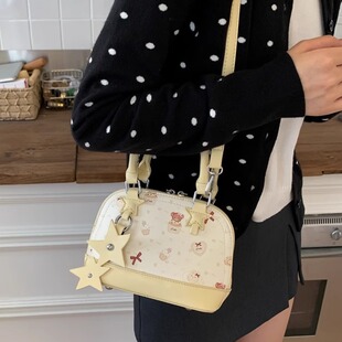 今年流行爆款小包包女2025新款潮百搭斜挎包可爱卡通手提保龄球包