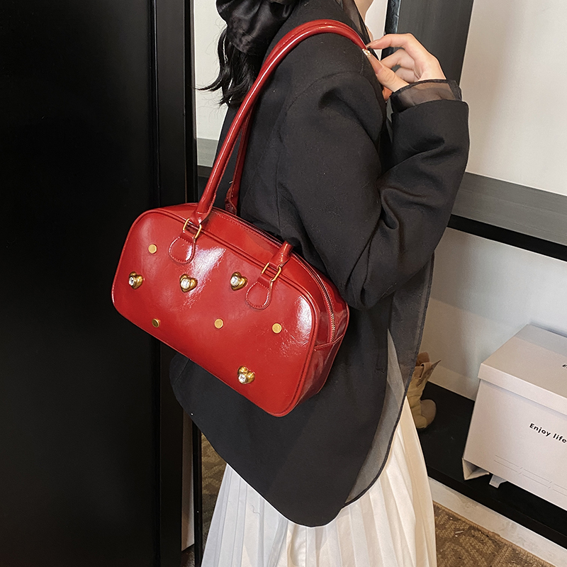 婚礼红色单肩腋下包包女2024