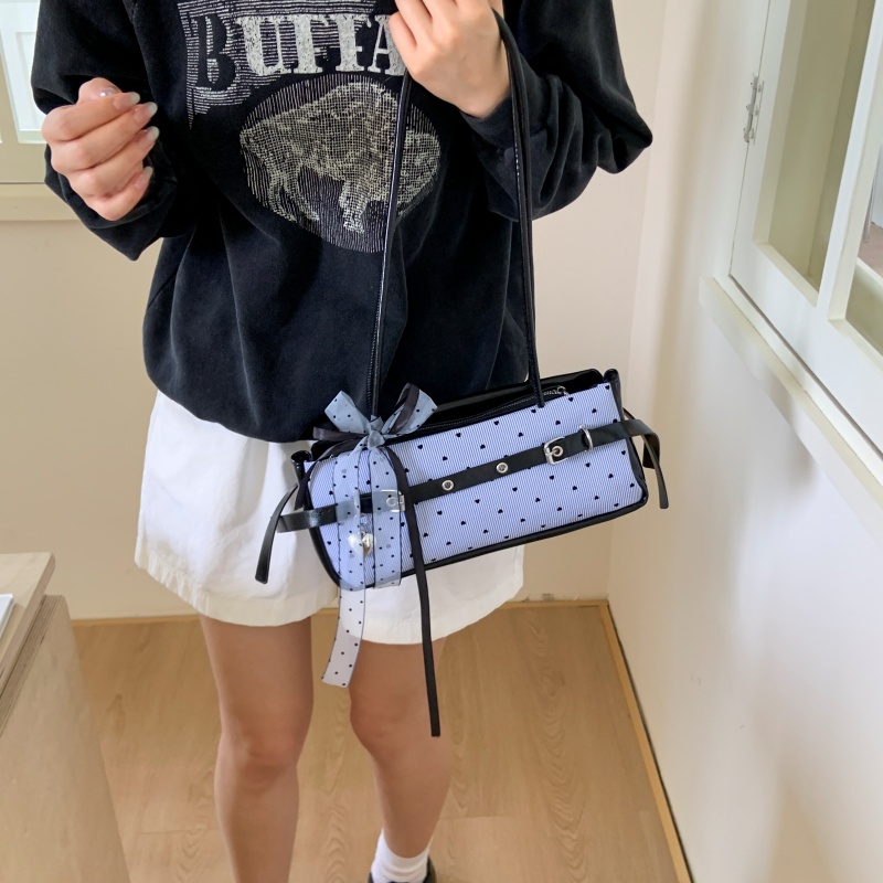 时尚小众法棍包百搭单肩包