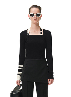 N·MORE设计师品牌   隐秘黑装饰条纹方领羊毛针织衫