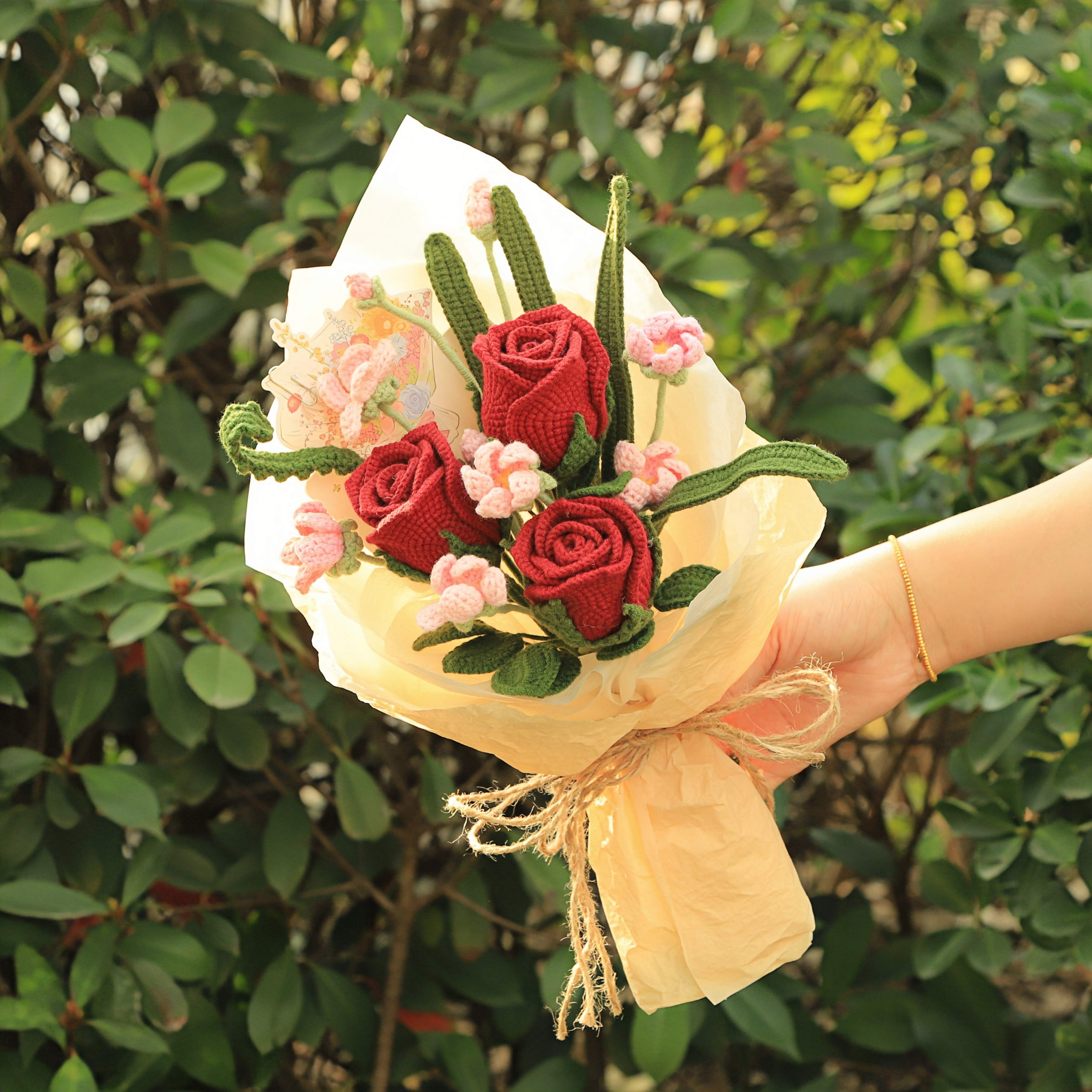 成品毛线编织玩偶针织酒杯玫瑰花