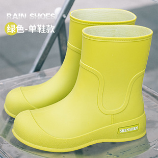 耐磨防水胶鞋通用新款雨鞋下地干活时尚登山工作鞋大码冬靴成人中