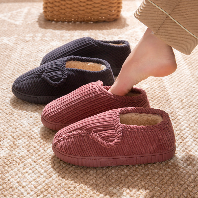 秋冬中年爸妈老人棉鞋女居家用防滑包跟加绒保暖外穿厚底男棉拖鞋