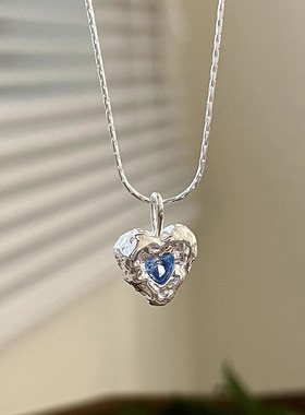韩国时尚个性蓝色皓石褶皱爱心银项链女时尚百搭高级感锁骨链