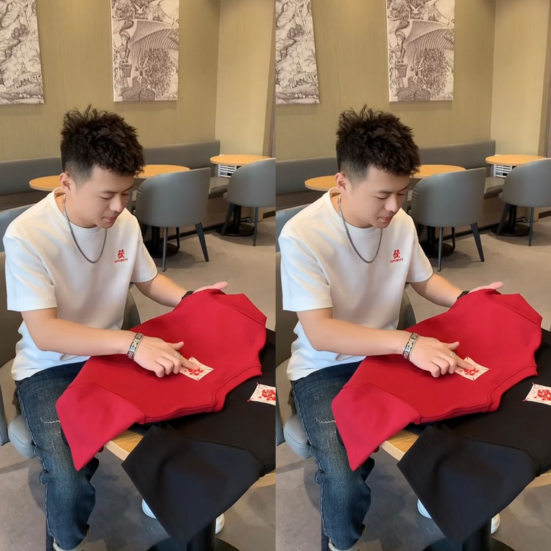 2025秋冬新款时尚年货加厚发财刺绣圆领T恤情侣同款半袖打底短袖