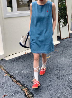 JUNZE 法式圆领高级感显瘦无袖牛仔背心连衣裙女宽松刺绣短款裙子
