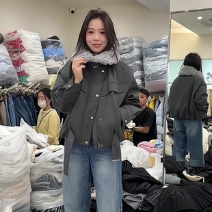 超推荐超百搭｜2025冬季新款宽松毛领短款羽绒棉服女灰色时髦外套