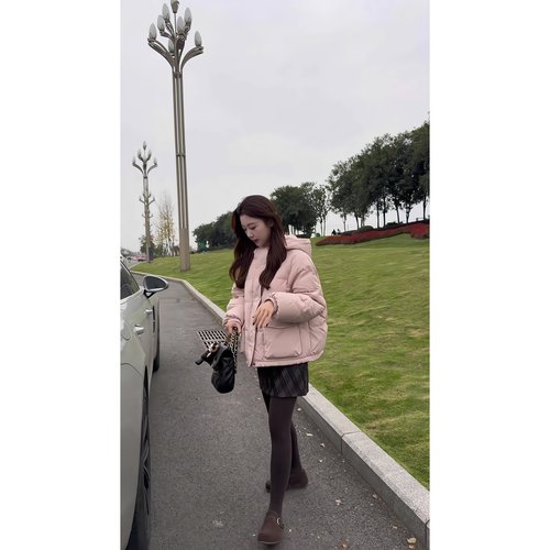 超百搭！宽松显瘦连帽羽绒服外套