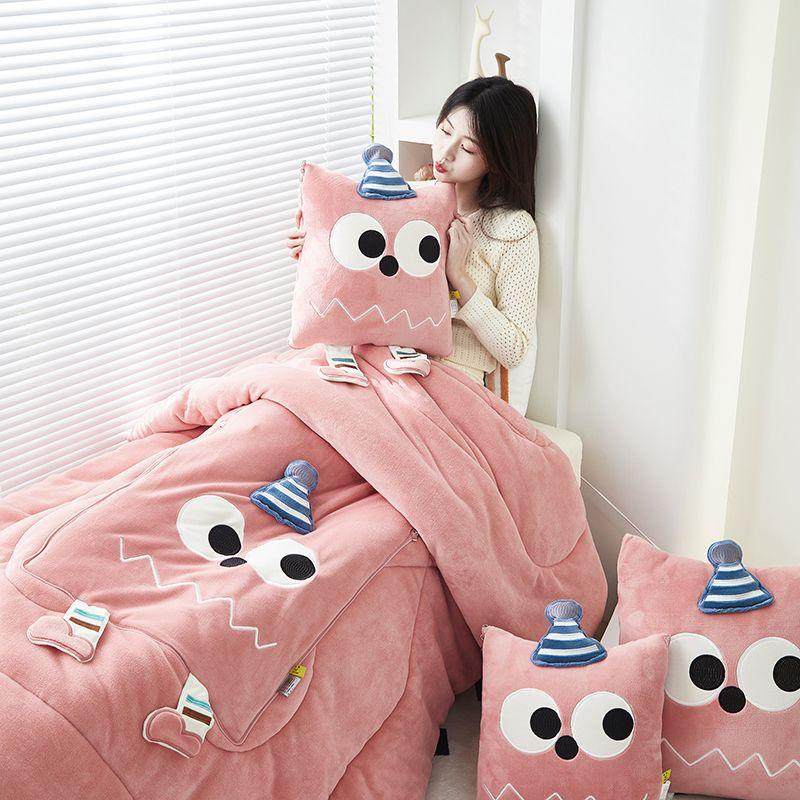 加厚抱枕被子两用空调毯子