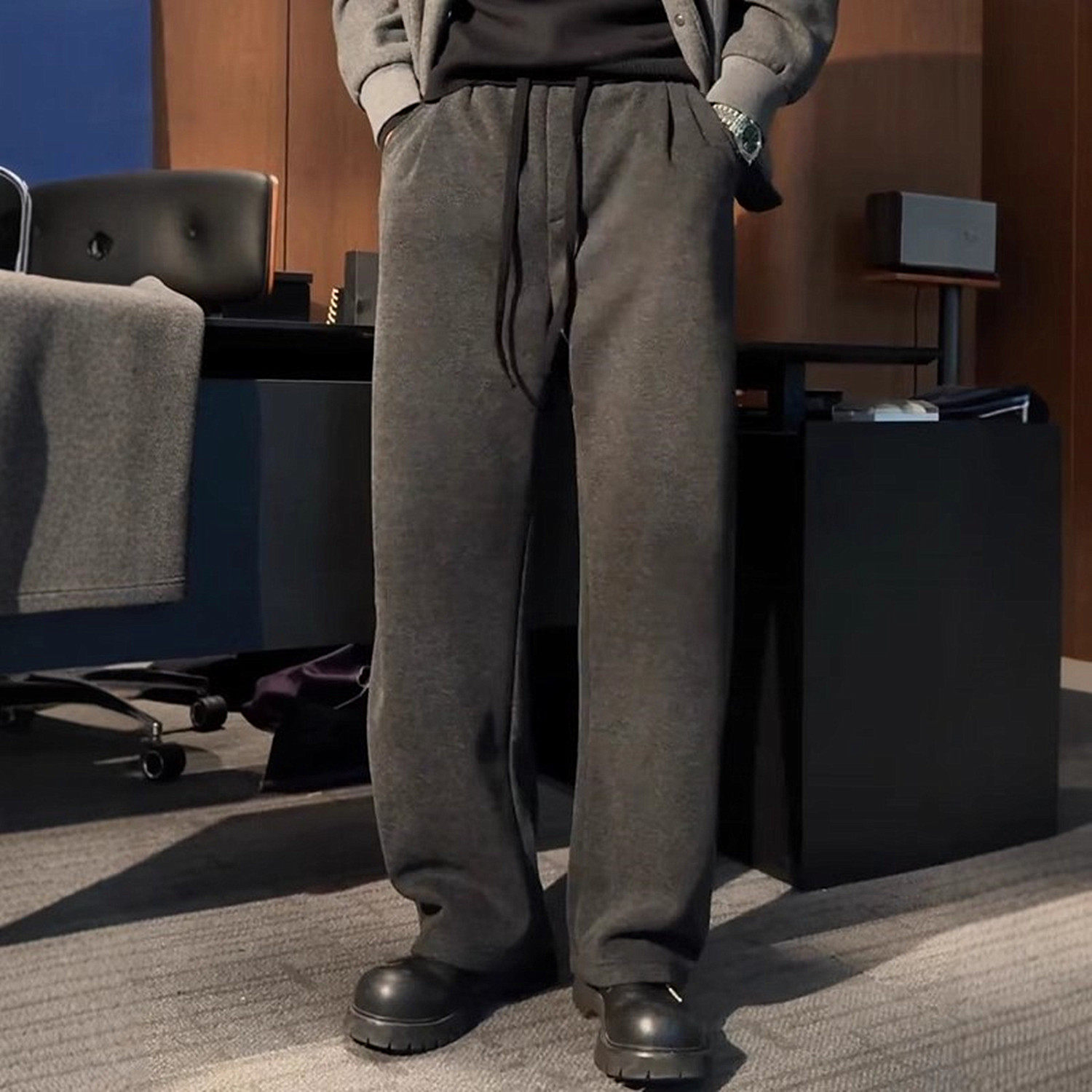 冬季加绒极简人字纹撞色腰头休闲裤男重磅加厚宽松百搭直筒弯刀裤,男装,休闲裤,淘宝优惠券,粉丝福利购,淘宝优惠卷