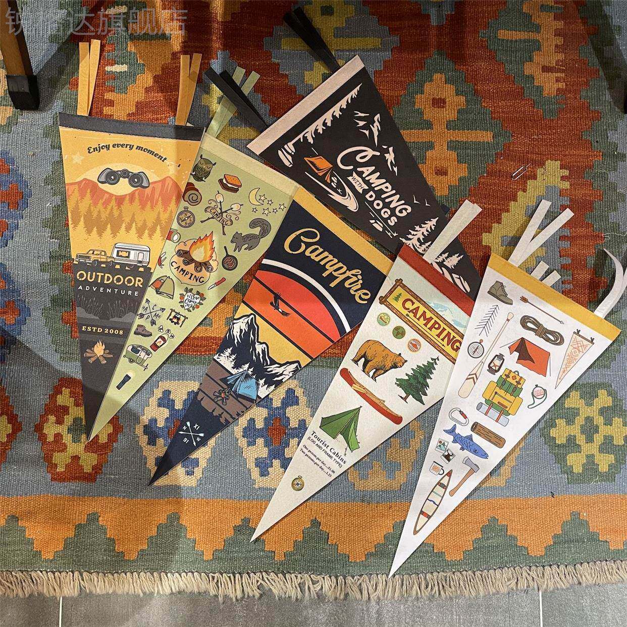 新露营三角旗户外露营面旗帜家居美学墙壁背景墙饰双图装案毛毡材