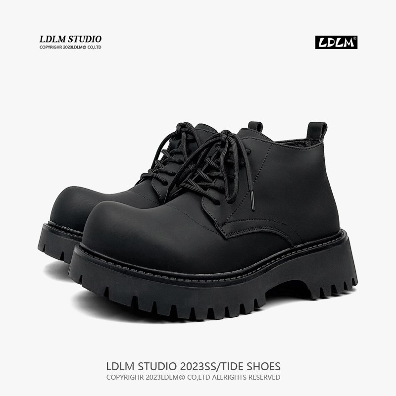 两点浪漫马丁靴男个n性翘头工装大头德比鞋厚底增高炭黑色机车短