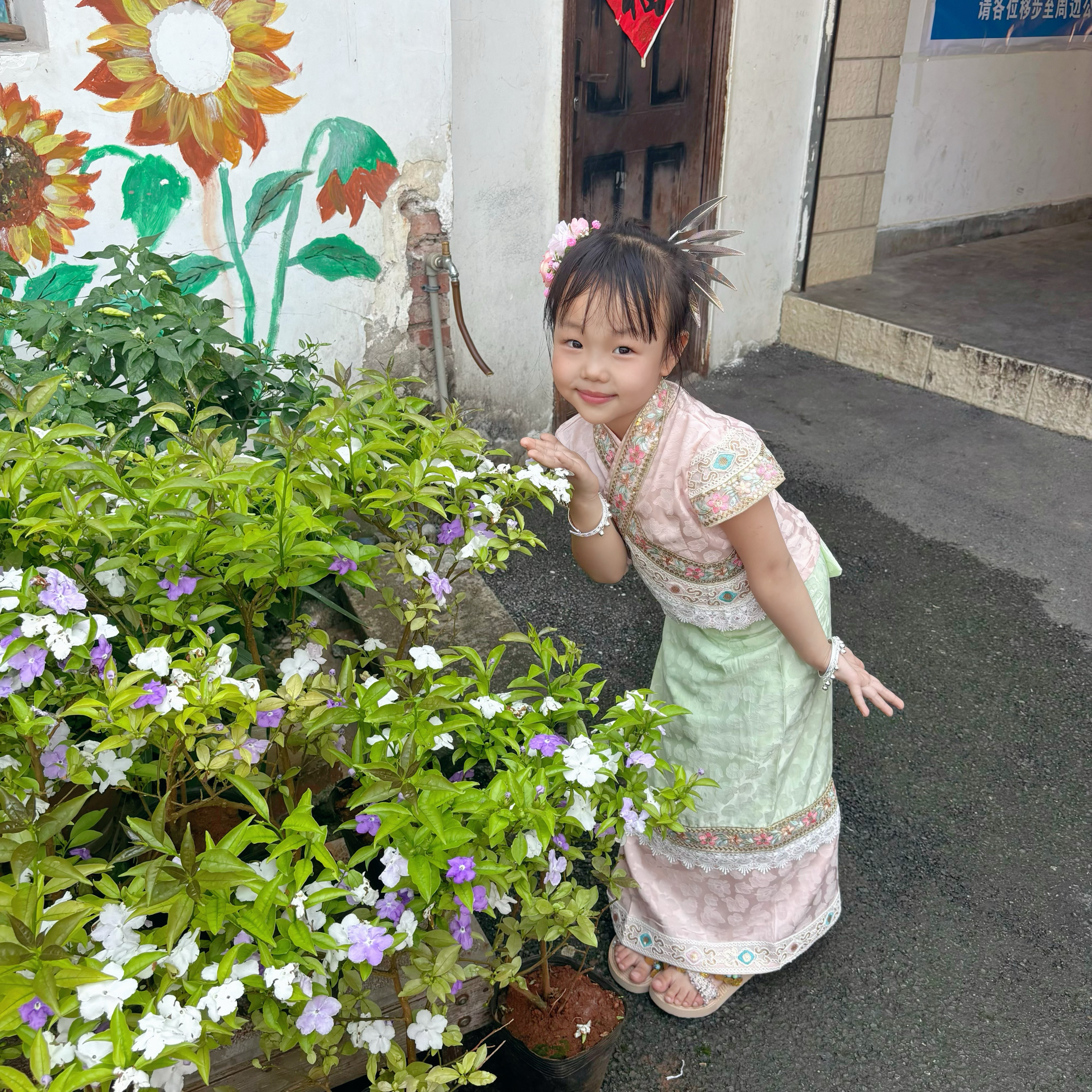 新款西双版纳泼水节傣族服装儿童女傣族半身裙子套装舞蹈演出服夏