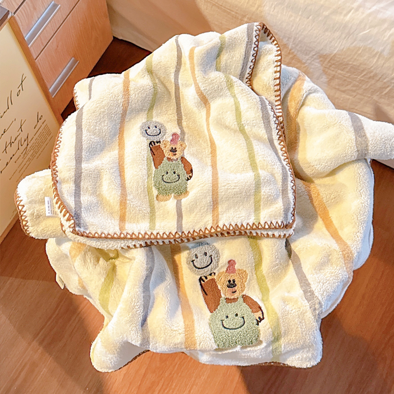 可爱加厚珊瑚绒吸水速干浴巾