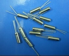表晶石英晶振直插2脚 圆柱晶振AT206 2*6 32.768khz 20PPM