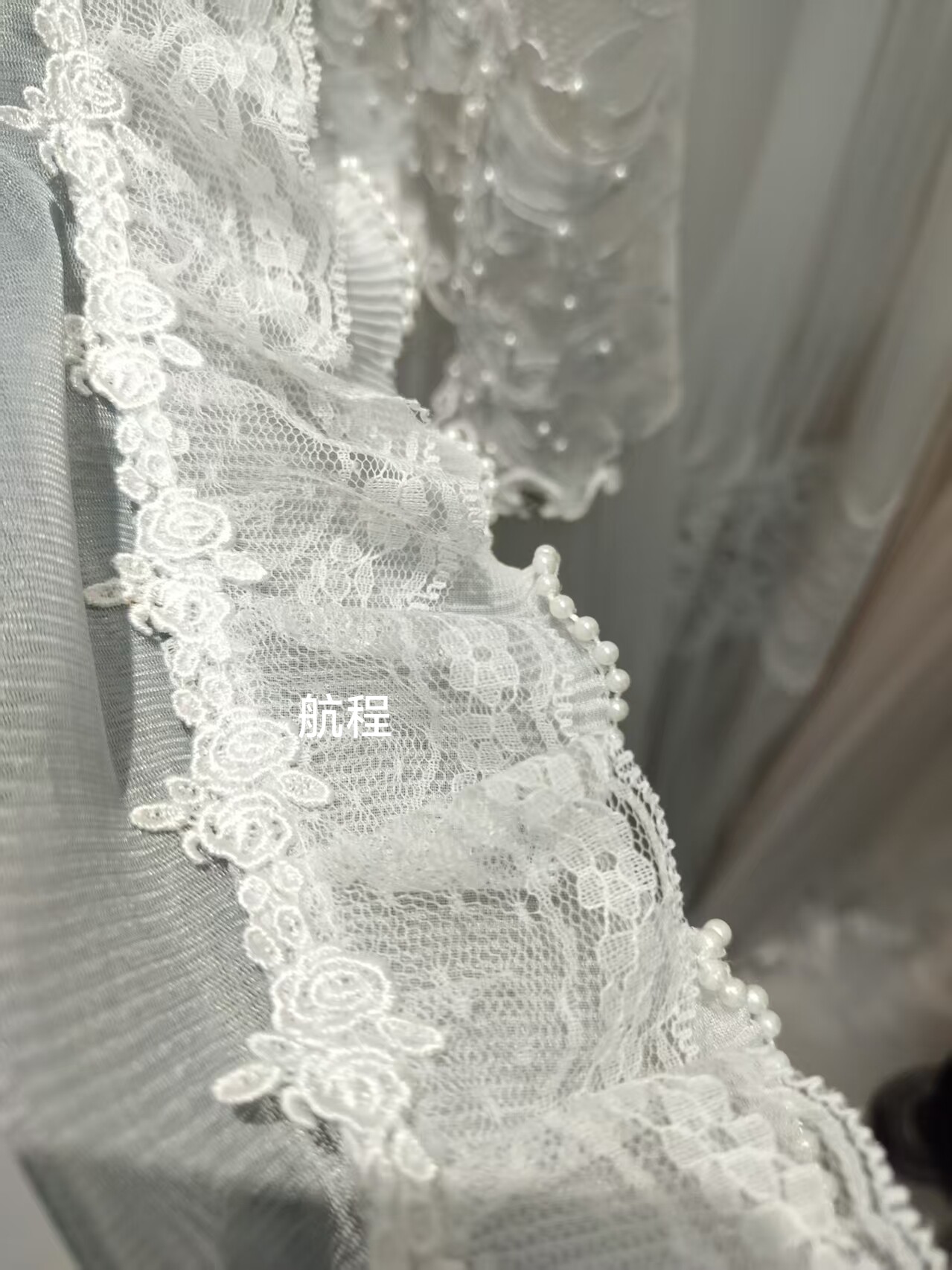 窗帘装饰蕾丝珍珠玫瑰花边雪纺压褶钉珠衣领裙摆窗帘搭配鞋帽辅料