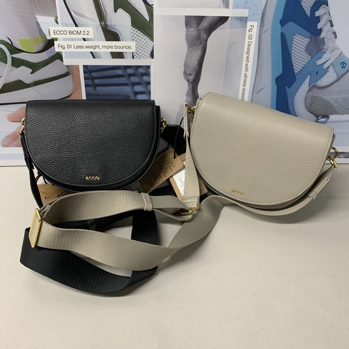 【闭店清仓】ECCO爱步包包女 黑色真皮斜挎包单肩包通勤包马鞍包