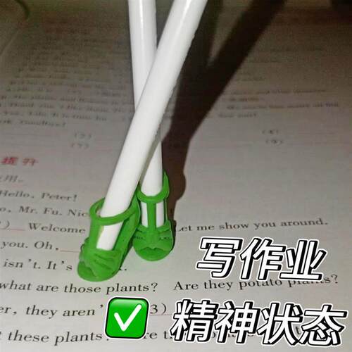 芭比鞋学生写作业解压玩具可爱娃娃高跟鞋角色扮演女孩过家家玩具