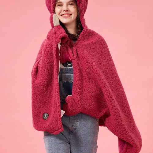 SUNDAY HOME迪士尼草莓熊披肩毯秋冬斗篷式办公室空调披风毯毛毯