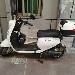 台铃可梦电动车外壳小金属电动车配件前围挡泥板大灯脚踏板脚蹬