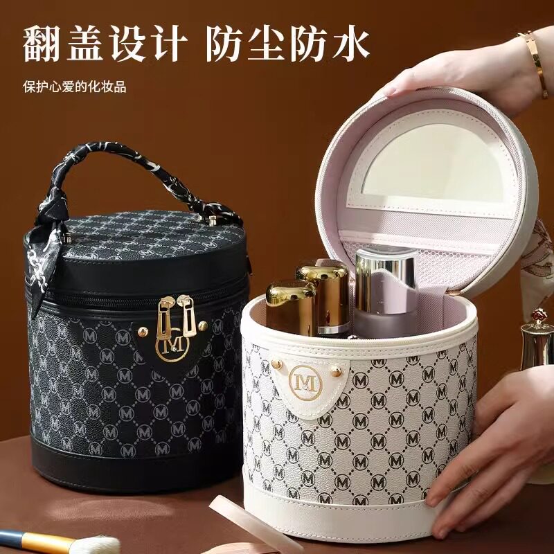 水桶化妆包妆师品收纳盒外出便携