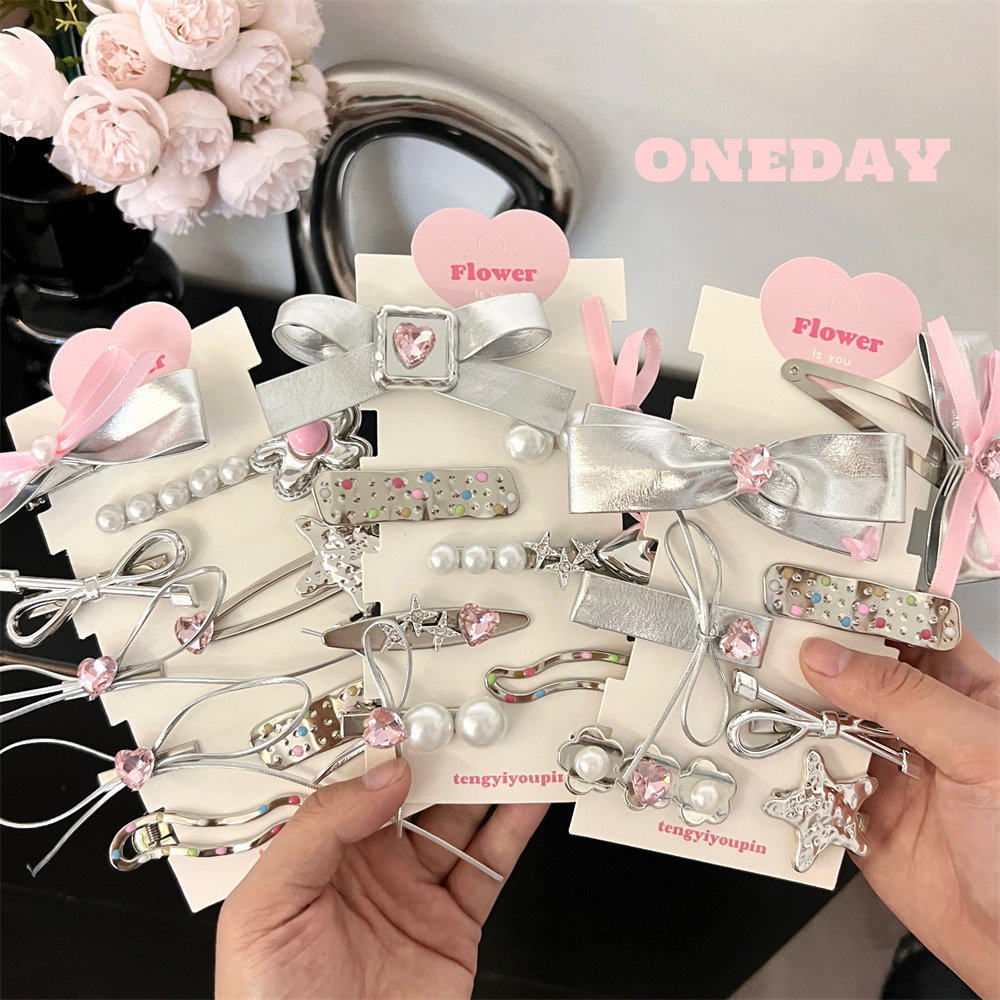 小商品韩系甜酷辣妹银色皮质蝴蝶结发夹可爱少女粉色爱心水钻BB夹,饰品/流行首饰/时尚饰品新,发饰,淘宝优惠券,粉丝福利购,淘宝优惠卷