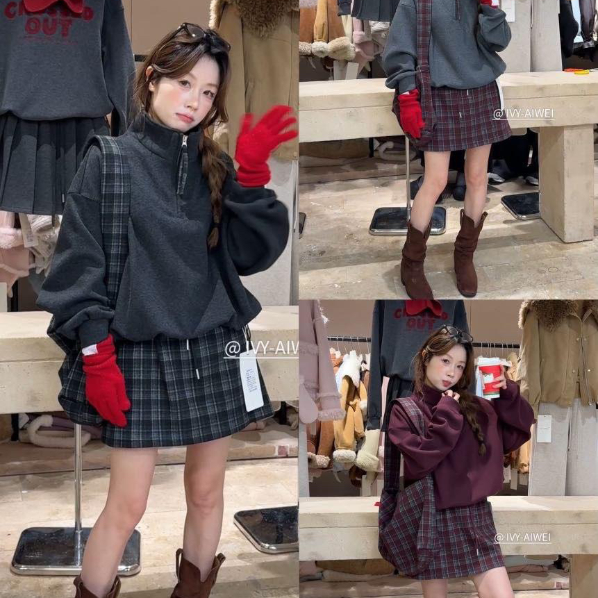 艾薇-立领半拉链卫衣+复古休闲显瘦格纹半身裙套装(配包包)83213