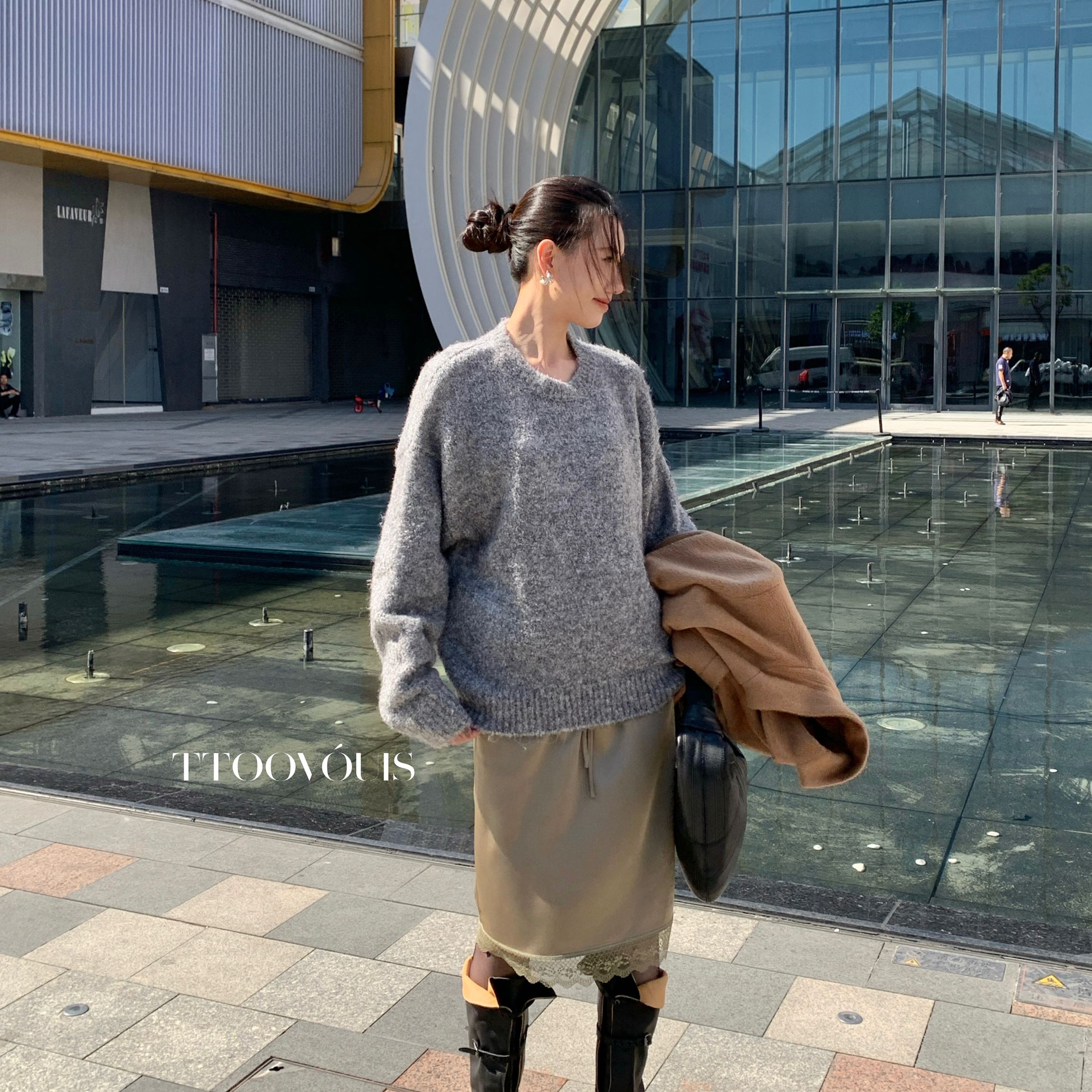 TOO VOUIS-圈毛落肩袖长袖圆领保暖毛衣（含9羊毛）(女)9932425-A