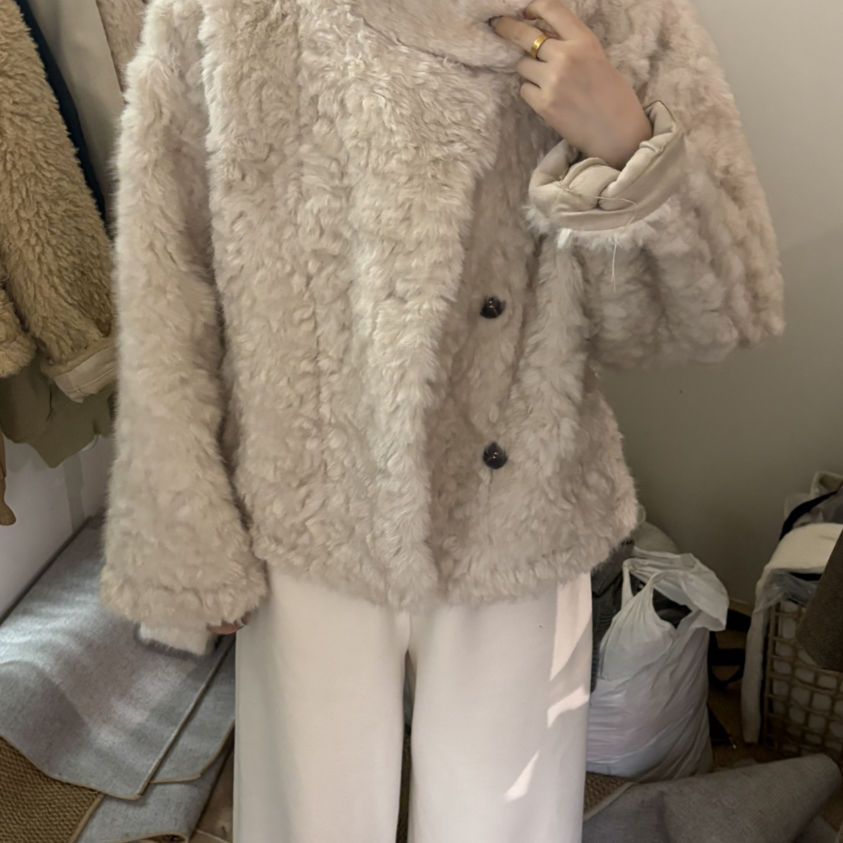 范小姐-冬上新立领气质仿水貂毛短外套125-YS