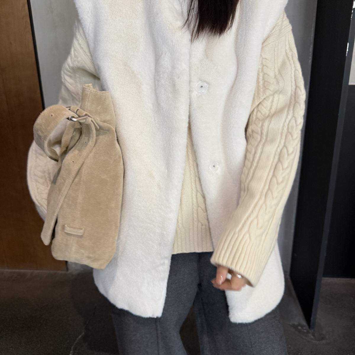 摩登197冬上新法式复古毛绒无袖马甲H190